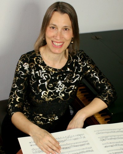 Rebecca Pechefsky